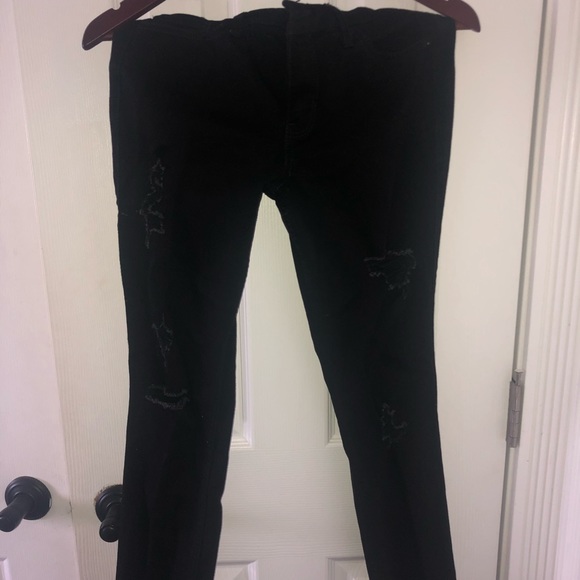 Hollister ripped black jeans size 9 - Picture 2 of 3